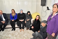 Hanımefendi Hanife Yazıcı'dan Doğanşehir İlçesindeki Şehit Ailelerine Ziyaret