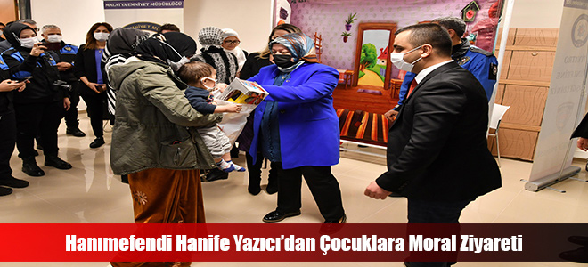 Hanımefendi Hanife Yazıcı’dan Çocuklara Moral Ziyareti